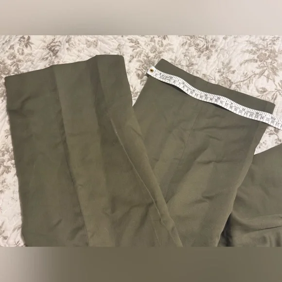 Banana Republic Seahaven Straight Italian Cotton-Linen Pant - Picture 9 of 9